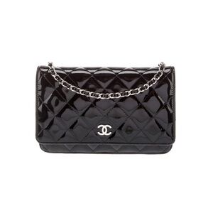 Chanel patent leather wallet on chain black and silver